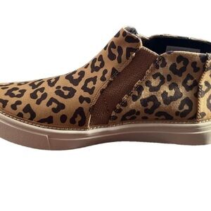 Toms Leopard Print Slip-On Sneakers